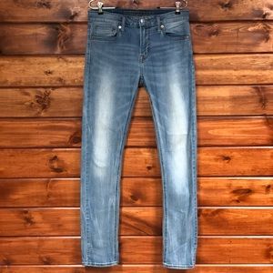 Men’s American Eagle skinny jeans